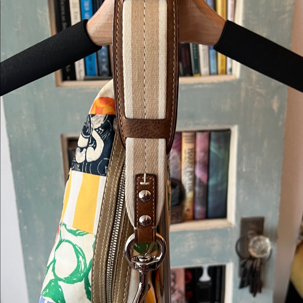 VINTAGE Y2K COACH Colorful Patchwork HOBO Women's Bag purse - Picture 7 of 11